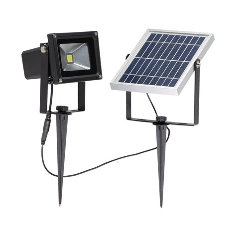 dusk to dawn solar flood lights outdoor.